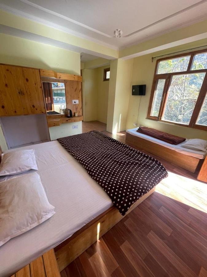 The Mad King'S House & Cafe Hotel มะนาลี ภายนอก รูปภาพ